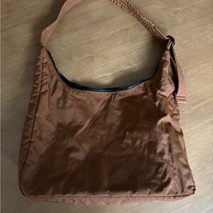 BAGGU Nylon Shoulder Bag